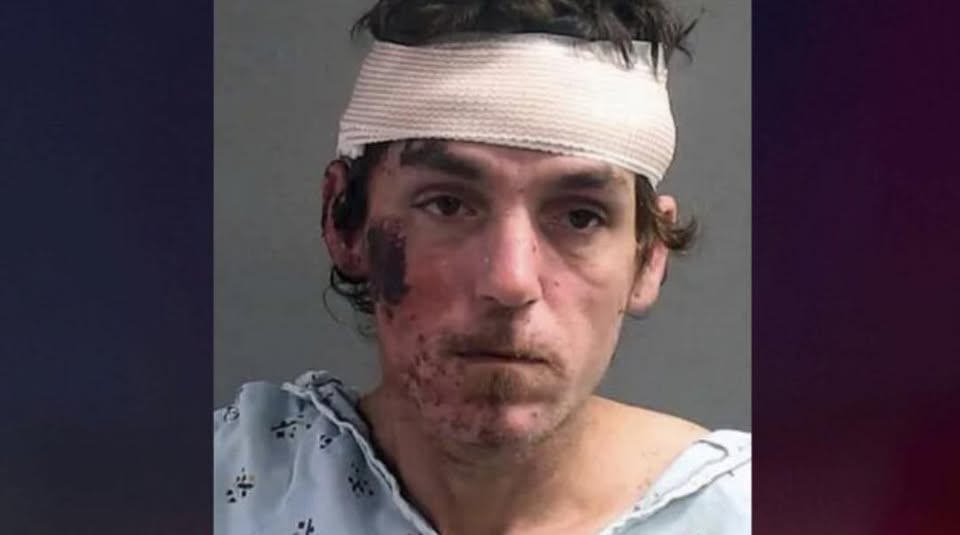 Florida Man Arrested for Choking 13-Year-Old at Bus Stop, Days After Jail Release