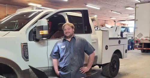 Kansas motorcyclist loses control in crash that ends tragically