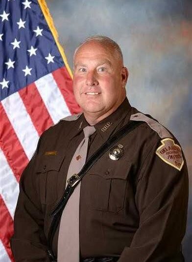 Oklahoma City Mourns Fatal I-35 Collision Claiming the Lives of Three