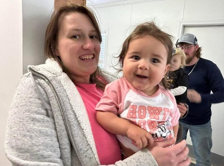 Nicky Cherie Farrow Obituary, Lenoir, NC Death: Caldwell County Community Mourns Loss of 30-Year-Old After Roadway Fatality