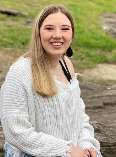 Heartfelt Condolences – Sarah DeSautell: Oklahoma Community Grieves 23-Year-Old Following Tragic Single-Vehicle Accident